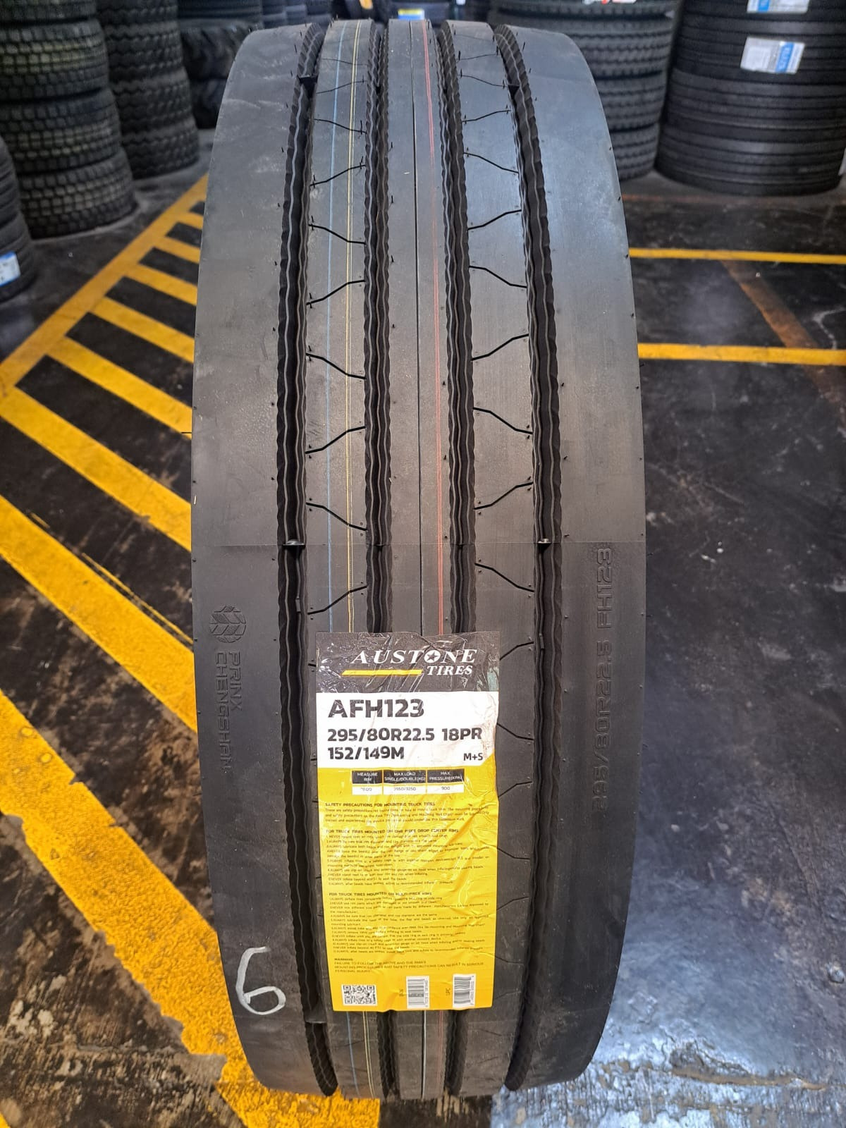 295/80 R22.5 18PR AFH123 DELANTERA TRAILER AUSTONE TL T.D.16.5 MM BANDA 246MM PESO.61.4KG.